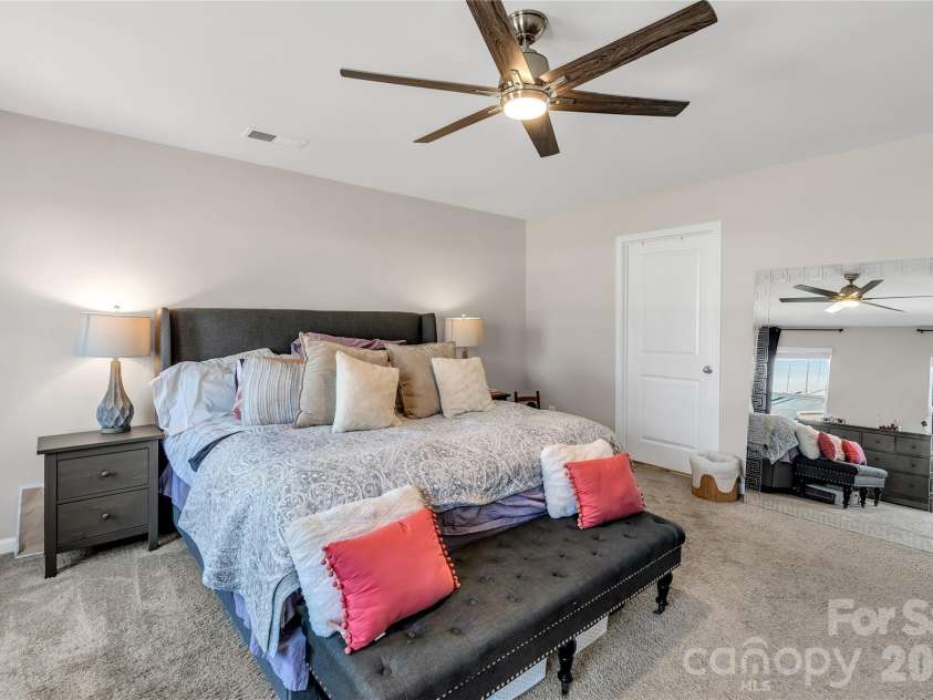 124 Sequoia Forest Drive, Mooresville, NC 28117.  MLS# CAR4355912, YatesRealty ID 27885. 