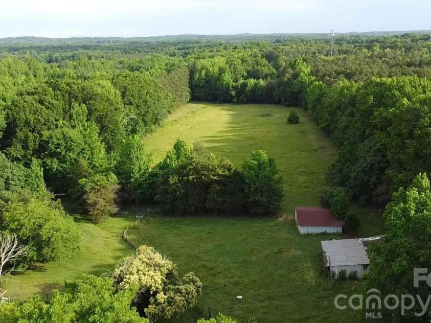 713 Eastbend Lane, Salisbury, NC 28146.  MLS# CAR4389089, YatesRealty ID 27886. 