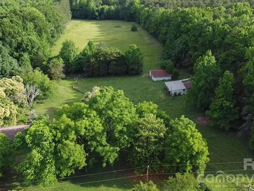 713 Eastbend Lane, Salisbury, NC 28146.  MLS# CAR4389089, YatesRealty ID 27886. 