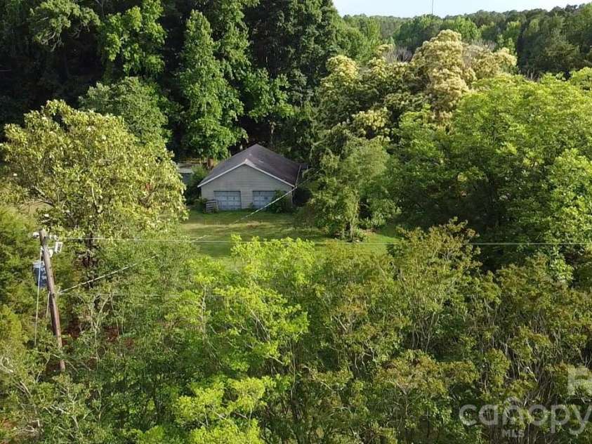 713 Eastbend Lane, Salisbury, NC 28146.  MLS# CAR4389089, YatesRealty ID 27886. 