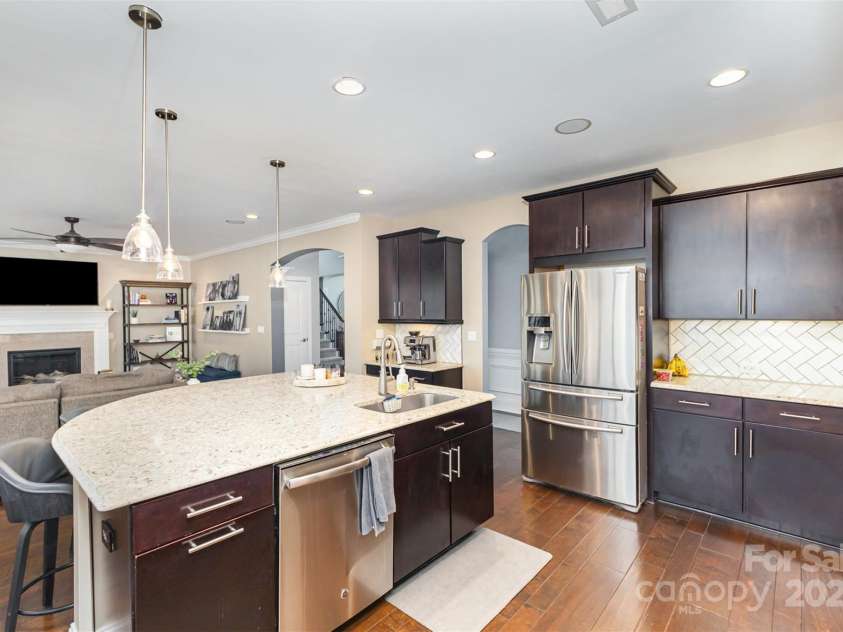 717 Barossa Valley Drive, Concord, NC 28027.  MLS# CAR4238339, YatesRealty ID 27886. 