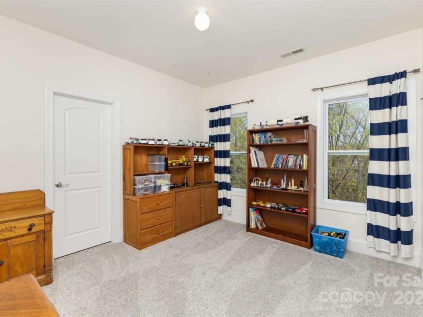 717 Barossa Valley Drive, Concord, NC 28027.  MLS# CAR4238339, YatesRealty ID 27886. 