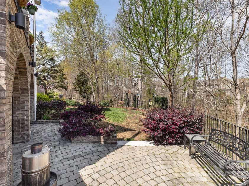 717 Barossa Valley Drive, Concord, NC 28027.  MLS# CAR4238339, YatesRealty ID 27886. 