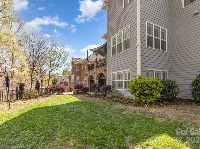 717 Barossa Valley Drive, Concord, NC 28027.  MLS# CAR4238339, YatesRealty ID 27886. 