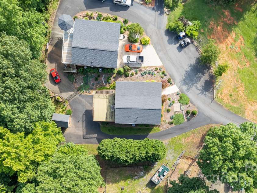 115 Trails End Lane, New London, NC 28127.  MLS# CAR4281214, YatesRealty ID 27888. 