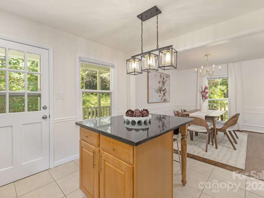 2716 Rea Road, Charlotte, NC 28226.  MLS# CAR4258279, YatesRealty ID 27889. 