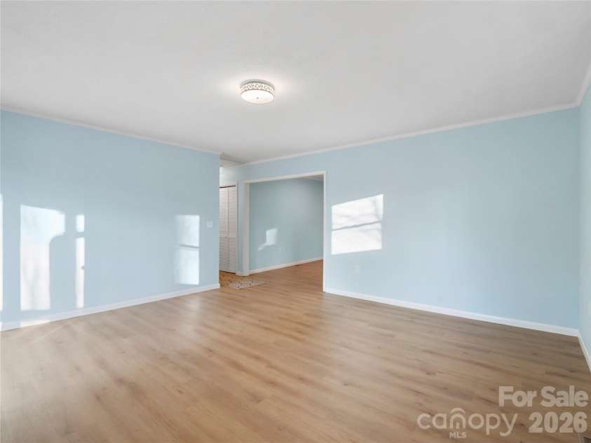 81 Fairview Heights, Waynesville, NC 28786.  MLS# CAR4334020, YatesRealty ID 2789. 