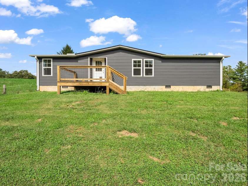 128 Cook Lane, Mills River, NC 28759.  MLS# CAR4386151, YatesRealty ID 27890. 