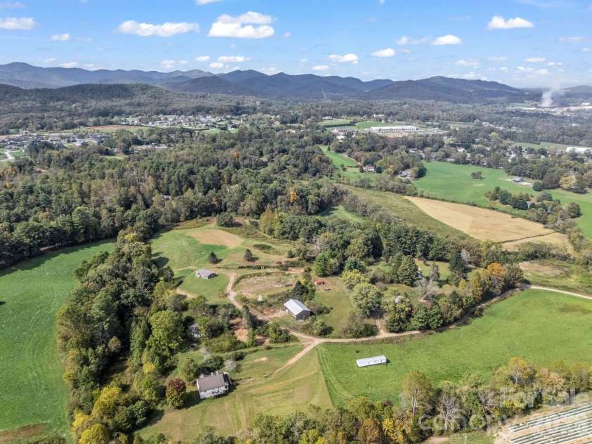 128 Cook Lane, Mills River, NC 28759.  MLS# CAR4386151, YatesRealty ID 27890. 