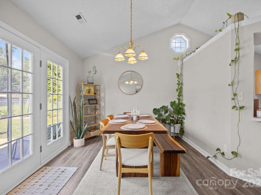 903 Woodhill Drive, Fletcher, NC 28732.  MLS# CAR4277439, YatesRealty ID 27890. 