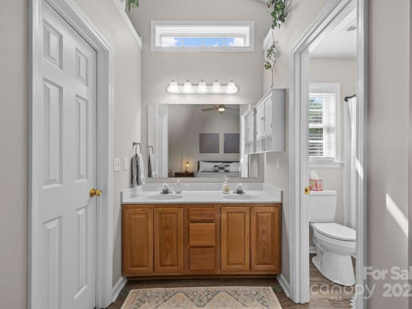 903 Woodhill Drive, Fletcher, NC 28732.  MLS# CAR4277439, YatesRealty ID 27890. 