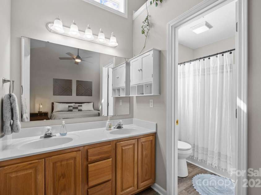 903 Woodhill Drive, Fletcher, NC 28732.  MLS# CAR4277439, YatesRealty ID 27890. 