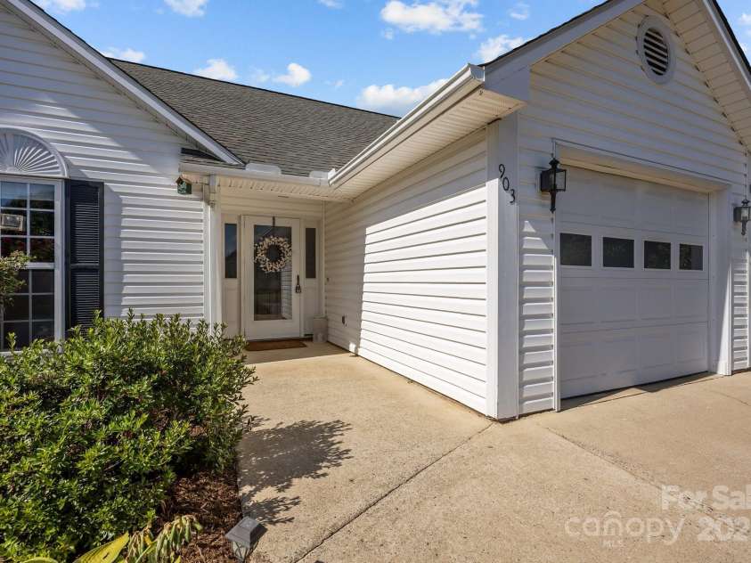 903 Woodhill Drive, Fletcher, NC 28732.  MLS# CAR4277439, YatesRealty ID 27890. 