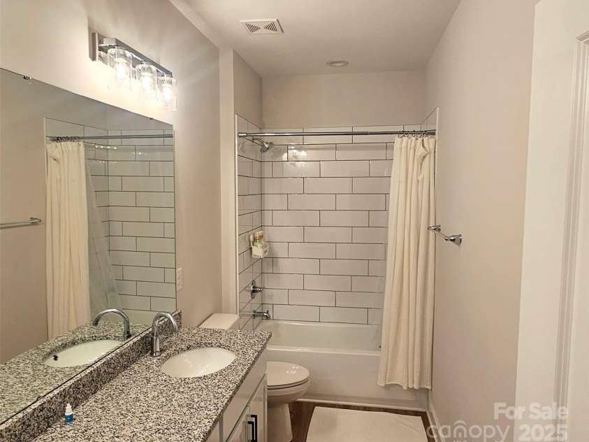 320 Lawrence Gray Road, Charlotte, NC 28262.  MLS# CAR4261052, YatesRealty ID 27892. 2nd full bath