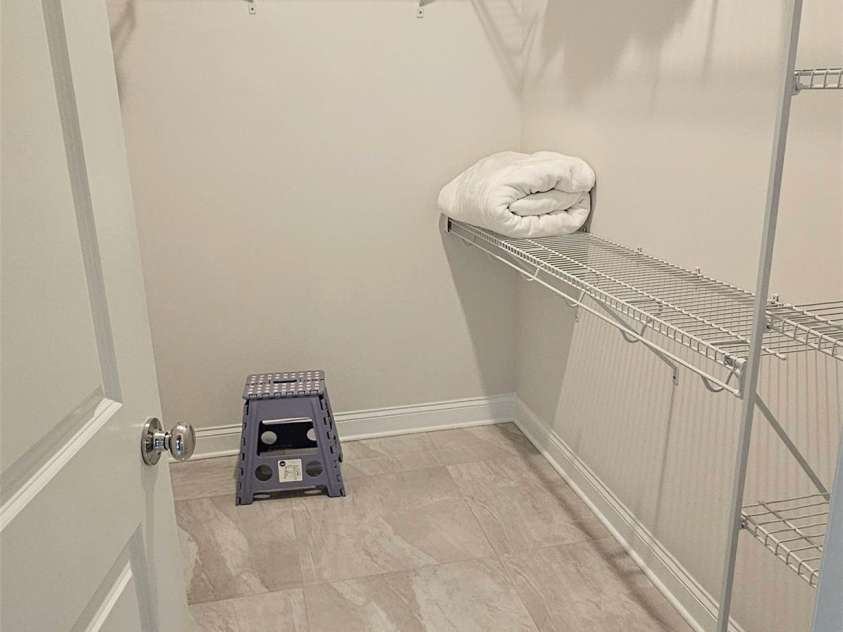 320 Lawrence Gray Road, Charlotte, NC 28262.  MLS# CAR4261052, YatesRealty ID 27892. Walk-in Closet