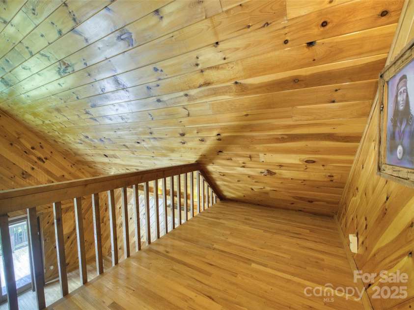 116 Treetops Drive, Candler, NC 28715.  MLS# CAR4278865, YatesRealty ID 27893. 