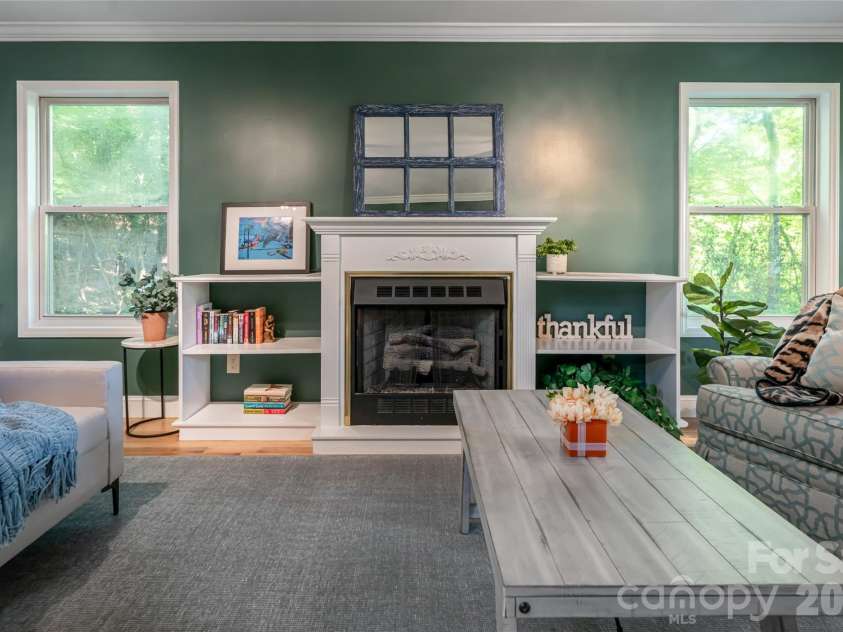 7 Timber Park Drive, Black Mountain, NC 28711.  MLS# CAR4381343, YatesRealty ID 27893. 