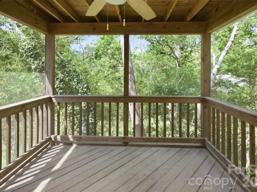70 Cedar Street, Asheville, NC 28803.  MLS# CAR4378212, YatesRealty ID 27897. 