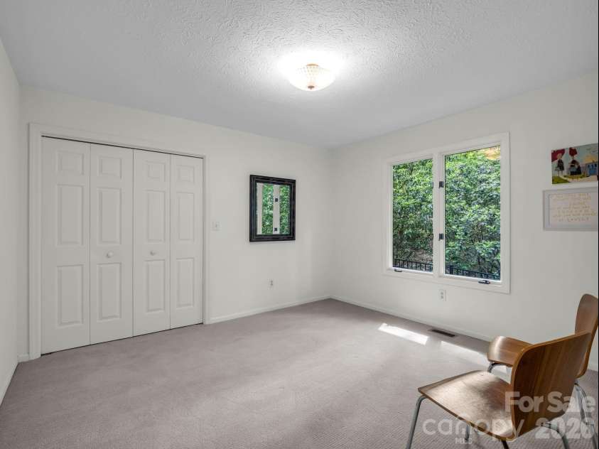118 Timber Creek Road, Hendersonville, NC 28739.  MLS# CAR4378082, YatesRealty ID 27898. 