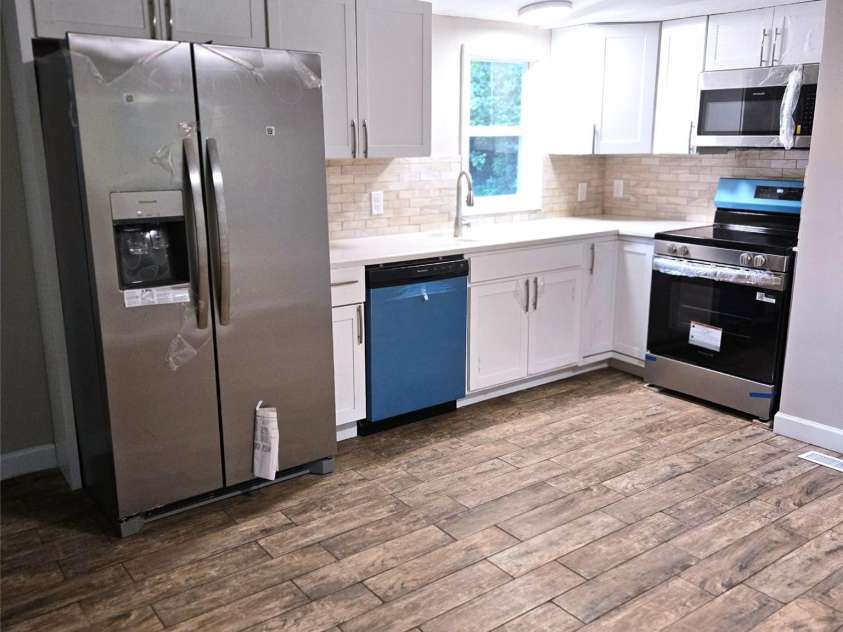 105 Damron Lane, Harmony, NC 28634.  MLS# CAR4274164, YatesRealty ID 27899. 