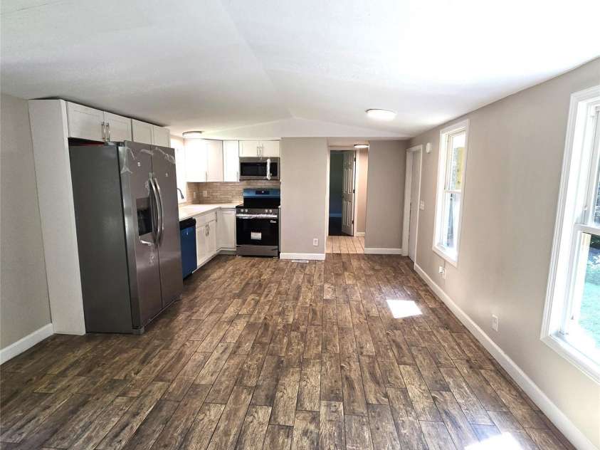 105 Damron Lane, Harmony, NC 28634.  MLS# CAR4274164, YatesRealty ID 27899. 