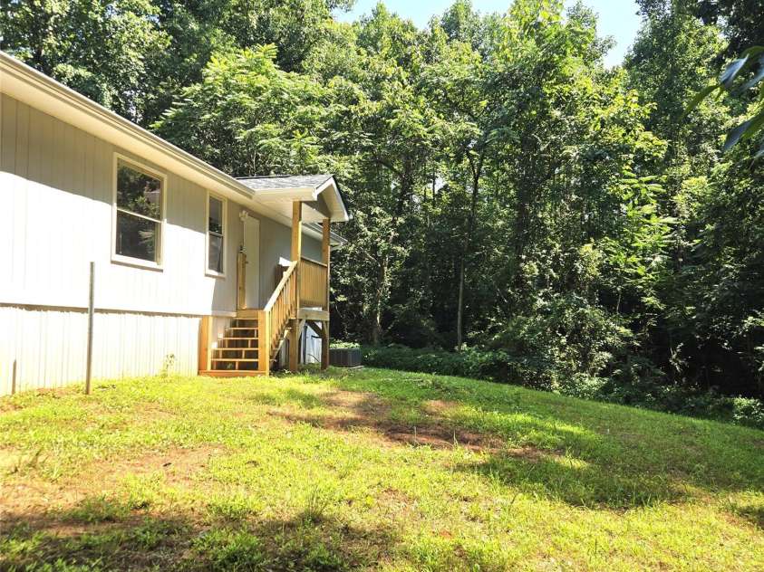 105 Damron Lane, Harmony, NC 28634.  MLS# CAR4274164, YatesRealty ID 27899. 