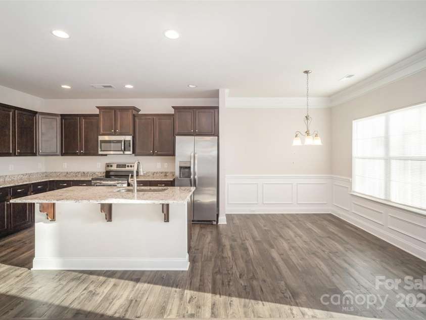 159 Rubys Way, Oakboro, NC 28129.  MLS# CAR4287834, YatesRealty ID 279. More Photos of the Kitchen and Eat-In Dining Areas