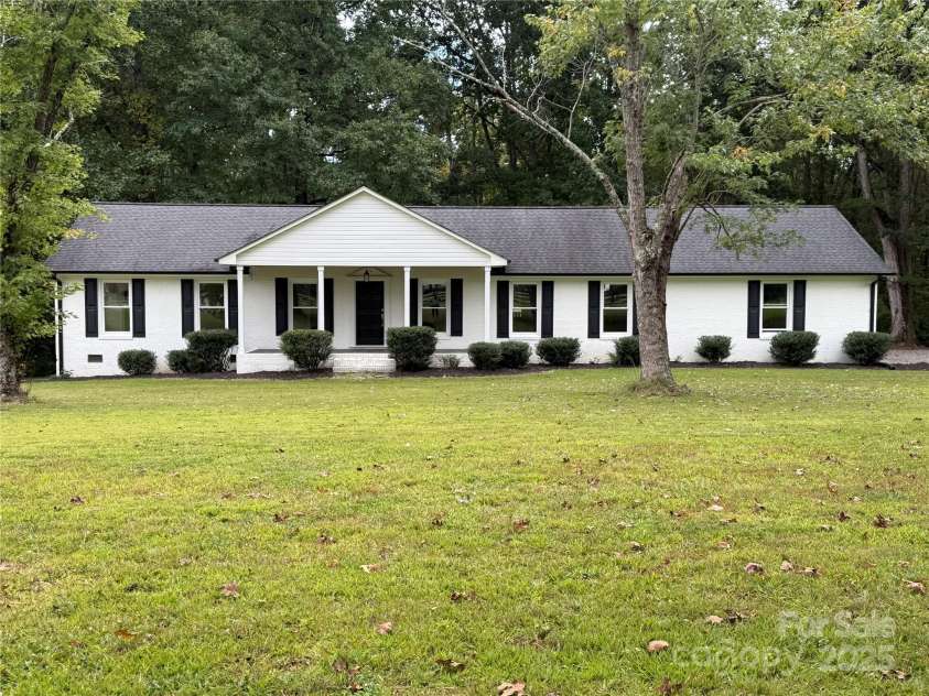5406 Christopher Road, Iron Station, NC 28080.  MLS# CAR4302350, YatesRealty ID 279. 