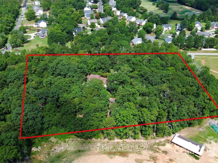 1940 Rock Hill Church Road, Matthews, NC 28104.  MLS# CAR4275289, YatesRealty ID 2790. 