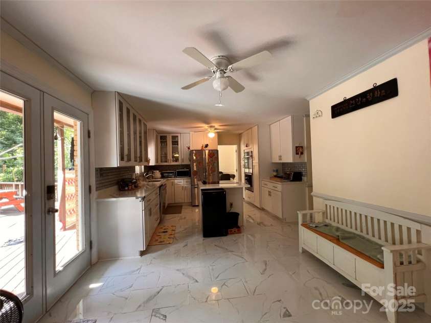 1940 Rock Hill Church Road, Matthews, NC 28104.  MLS# CAR4275289, YatesRealty ID 2790. 