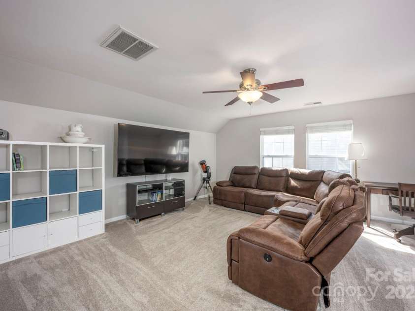 3329 Brownes Creek Road, Charlotte, NC 28269.  MLS# CAR4232626, YatesRealty ID 2790. Bonus room on 2nd level