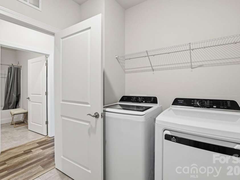 3915 Horsham Street, Fort Mill, SC 29707.  MLS# CAR4375722, YatesRealty ID 27900. 