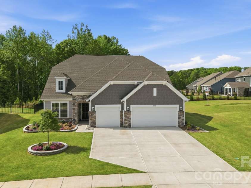3915 Horsham Street, Fort Mill, SC 29707.  MLS# CAR4409967, YatesRealty ID 27900. 