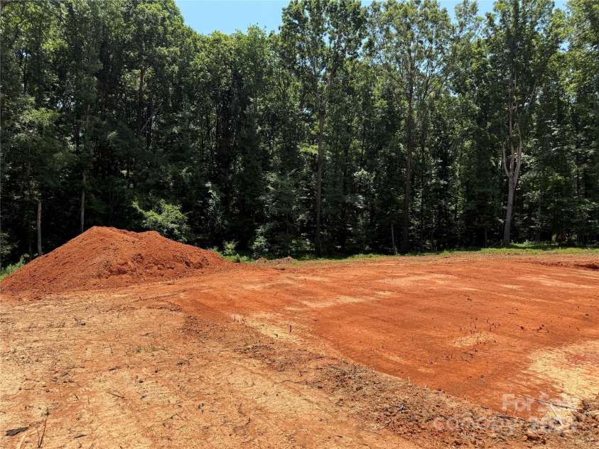 219 Barra Drive, Waxhaw, NC 28173.  MLS# CAR4279116, YatesRealty ID 27902. 