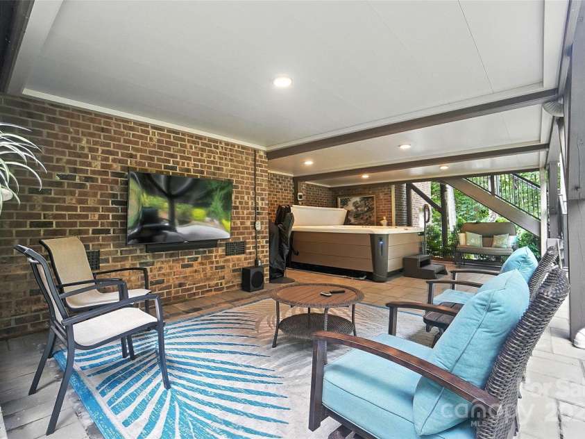 4642 Gold Finch Drive, Denver, NC 28037.  MLS# CAR4276787, YatesRealty ID 27903. 