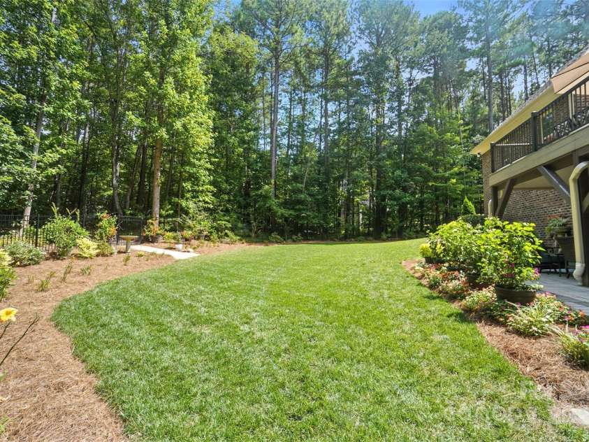 4642 Gold Finch Drive, Denver, NC 28037.  MLS# CAR4276787, YatesRealty ID 27903. 