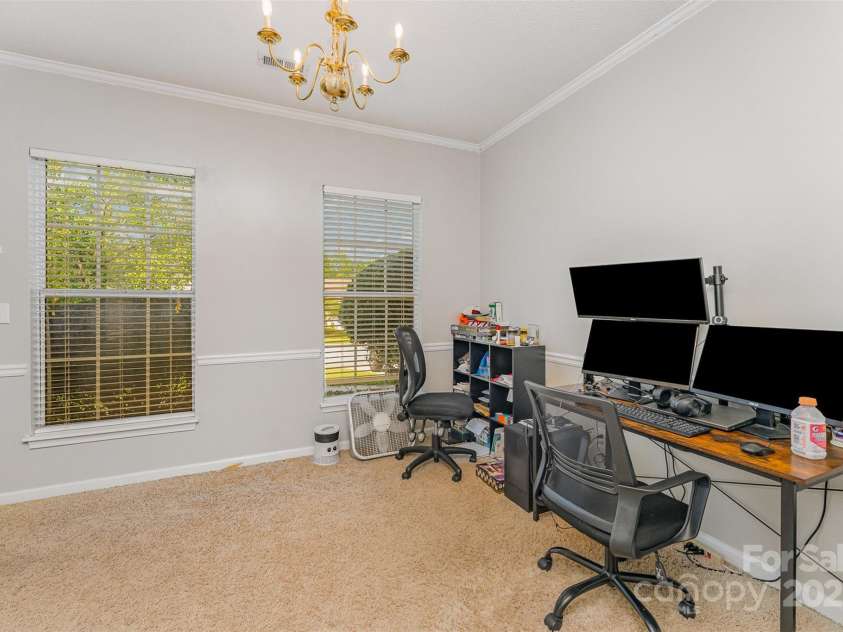 11850 Old Timber Road, Charlotte, NC 28269.  MLS# CAR4277036, YatesRealty ID 27904. 