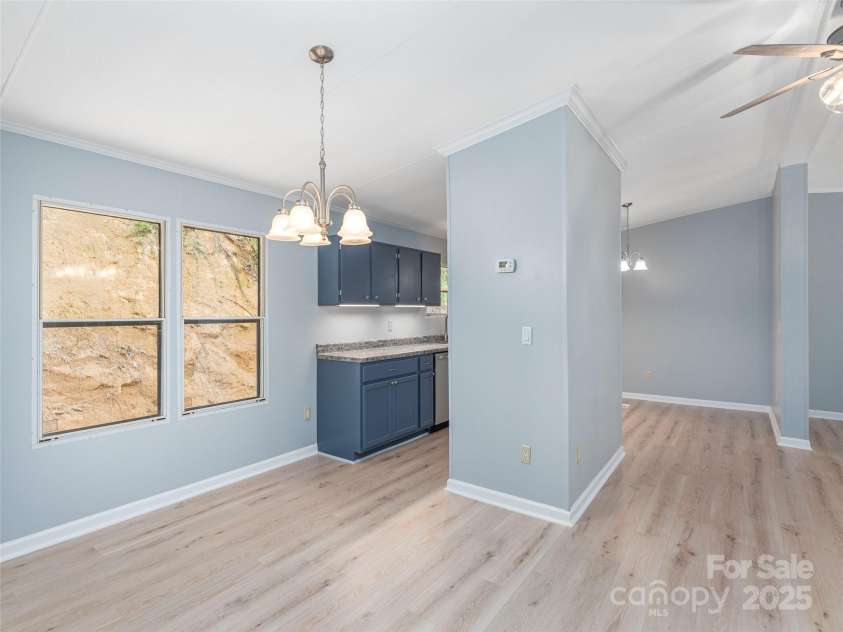 590 Hutch Mountain Road, Fletcher, NC 28732.  MLS# CAR4277834, YatesRealty ID 27905. 