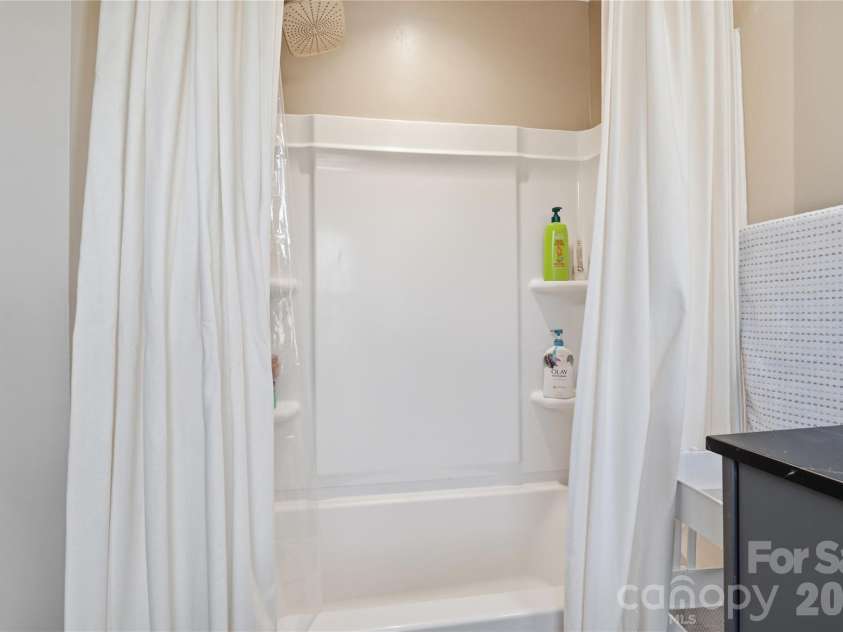 1333 Eufola Road, Statesville, NC 28677.  MLS# CAR4377751, YatesRealty ID 27906. 