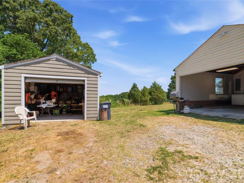 1333 Eufola Road, Statesville, NC 28677.  MLS# CAR4377751, YatesRealty ID 27906. 