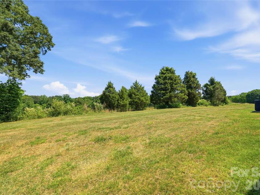 1333 Eufola Road, Statesville, NC 28677.  MLS# CAR4377751, YatesRealty ID 27906. 