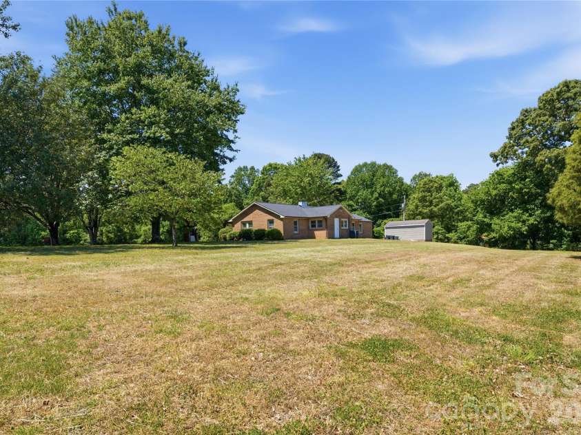 1333 Eufola Road, Statesville, NC 28677.  MLS# CAR4377751, YatesRealty ID 27906. 