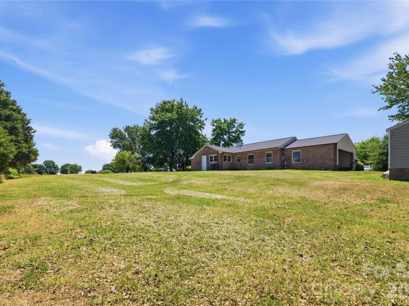 1333 Eufola Road, Statesville, NC 28677.  MLS# CAR4377751, YatesRealty ID 27906. 