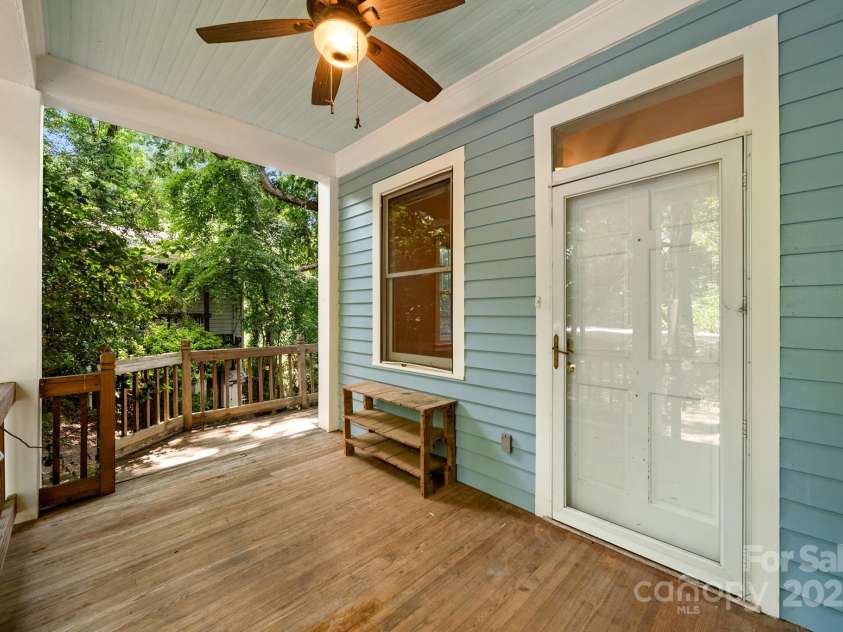 5 Parker Road, Asheville, NC 28803.  MLS# CAR4278504, YatesRealty ID 27906. 