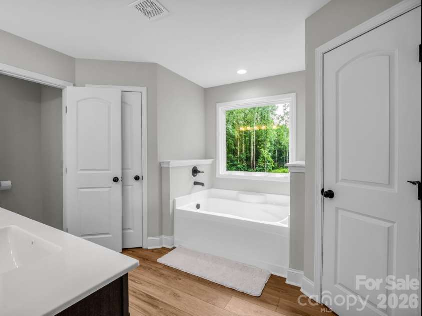 905 Rolling Road, Lincolnton, NC 28092.  MLS# CAR4386147, YatesRealty ID 27907. Primary Bathroom