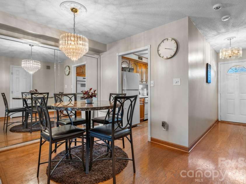 1330 5th Street, Hickory, NC 28601.  MLS# CAR4268125, YatesRealty ID 2791. 