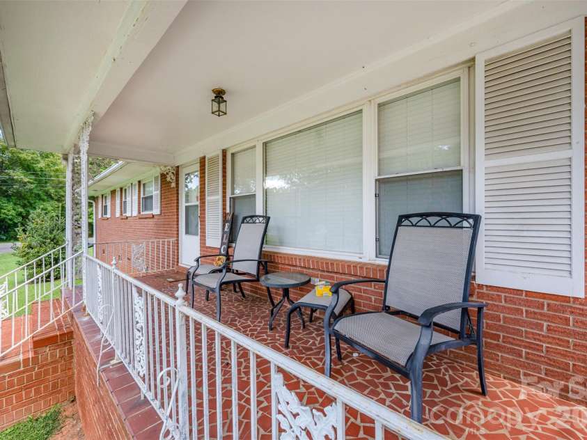 2885 Wright Avenue, Salisbury, NC 28147.  MLS# CAR4304389, YatesRealty ID 2791. 
