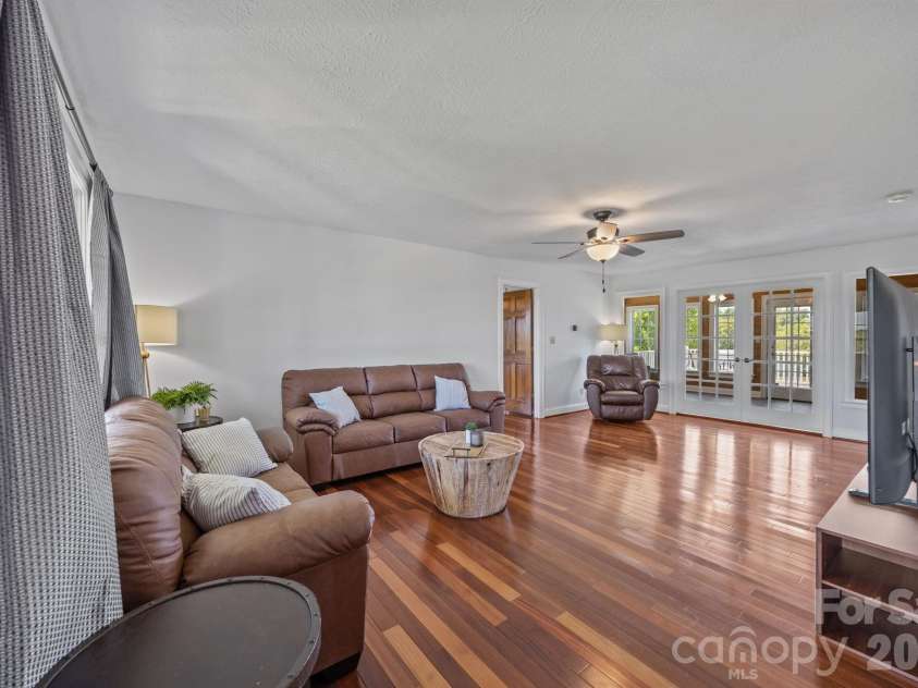 360 Whitaker Road, Shelby, NC 28152.  MLS# CAR4379055, YatesRealty ID 27910. 