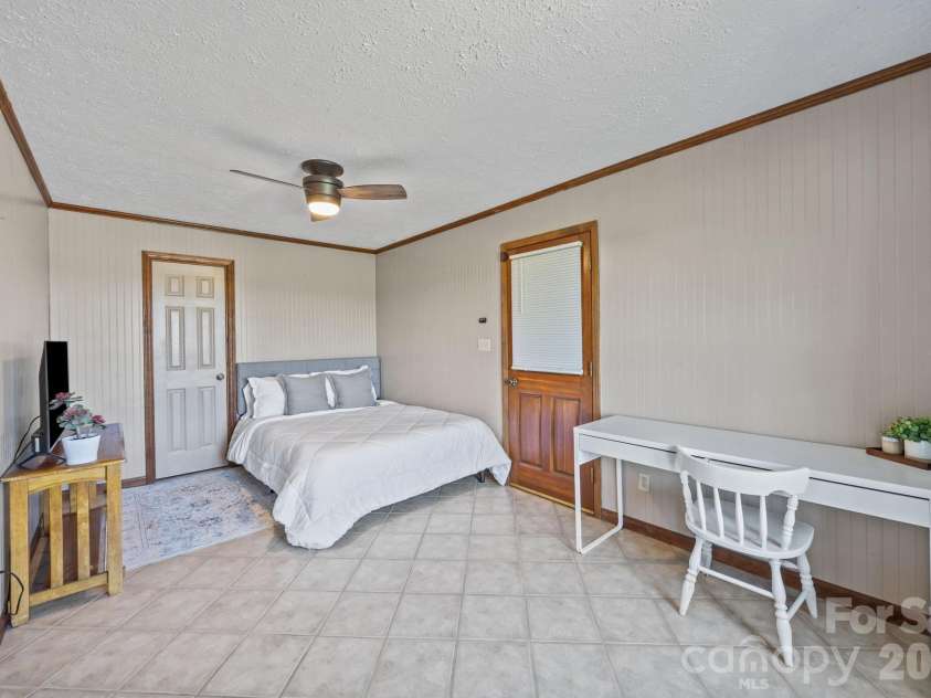 360 Whitaker Road, Shelby, NC 28152.  MLS# CAR4379055, YatesRealty ID 27910. 