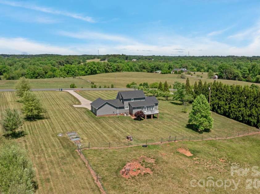 360 Whitaker Road, Shelby, NC 28152.  MLS# CAR4379055, YatesRealty ID 27910. 